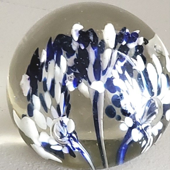 Vintage Glass Paperweight 3D Blue and White Art - Picture 7 of 16